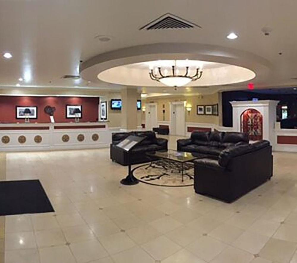 Clarion Hotel インディアナポリス エクステリア 写真