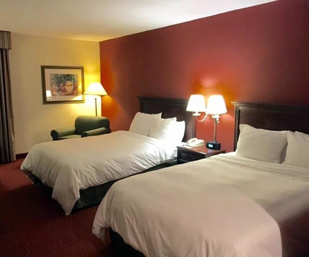Clarion Hotel インディアナポリス エクステリア 写真