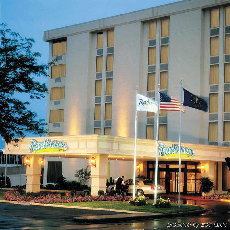 Clarion Hotel インディアナポリス エクステリア 写真
