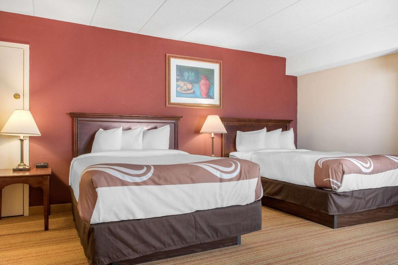 Clarion Hotel インディアナポリス エクステリア 写真